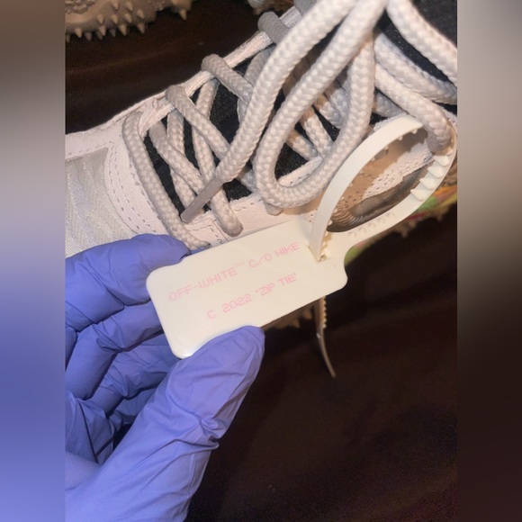 Off-White x Air Terra Forma - Picture 6 of 8